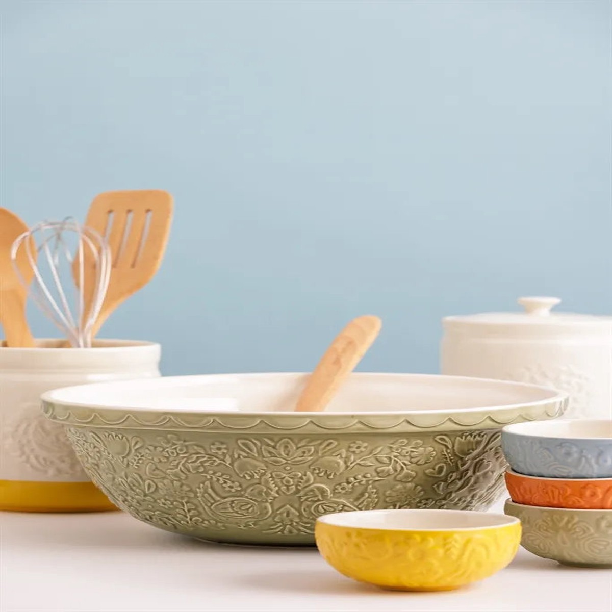 Mason Cash – Home to Roost Pistachio Mixing Bowl
